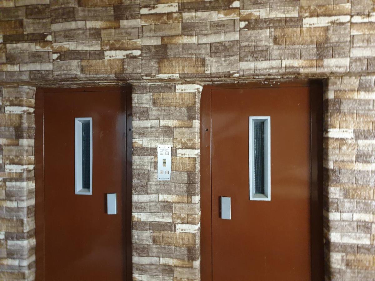 Apartment Logistic